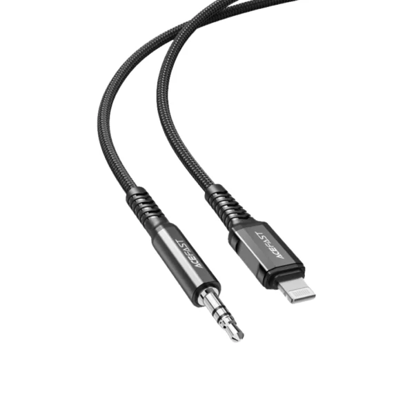 un adaptador de lightning a jack 3.5 mm macho de la marca acefast 2