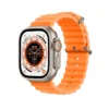 un smartwatch en color naranja modelo t900 ultra 2